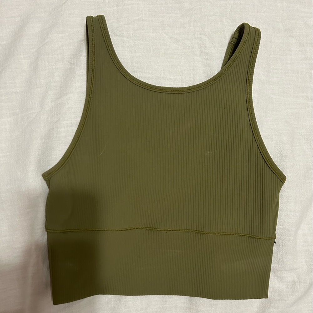 Lululemon power pivot tank top